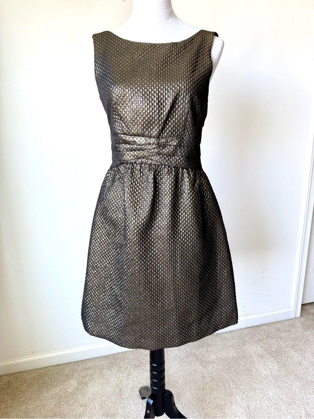 IVY & BLU MAGGY BOUTIQUE Sleeveless Metallic Textured Fit & Flare Dress—SZ. 2